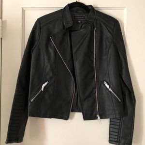 Metaphor black colored bomber jacket NWT